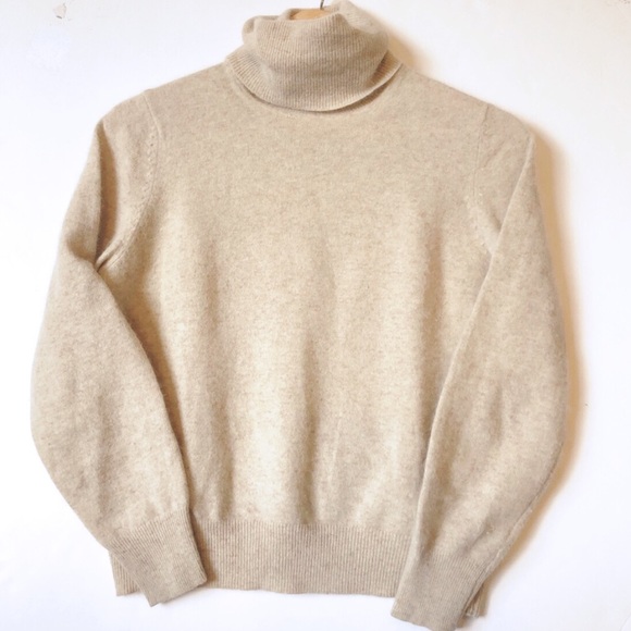 Evan Picone Sweaters - Vintage Evan pine cone wool sweater
